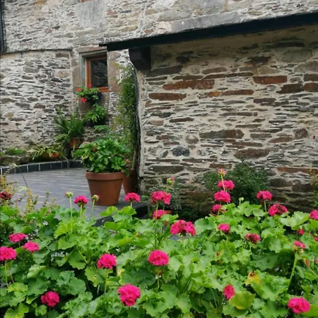 Casa De Piedra En Pequena Aldea De Ortigueira Holiday home Neves (Ortigueira, A Coruna)