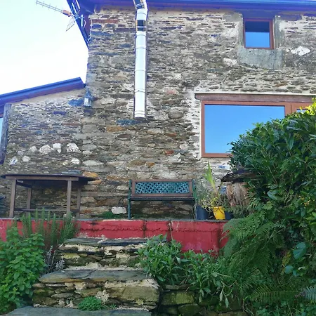 Casa De Piedra En Pequena Aldea De Ortigueira Holiday home *